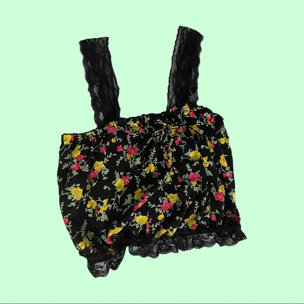 Floral cropped top💐